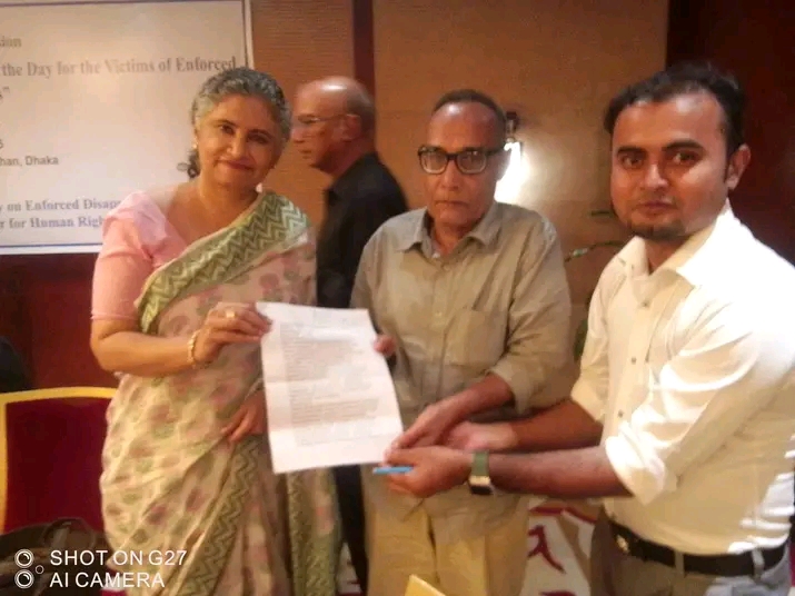 “Bangladesh first” editor meets UNHR chief of Bangladesh “Bangladesh first” editor meets UNHR chief of Bangladesh